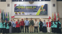Anak-anak dan peserta lomba RA di Makassar dalam acara HUT RI ke-81.